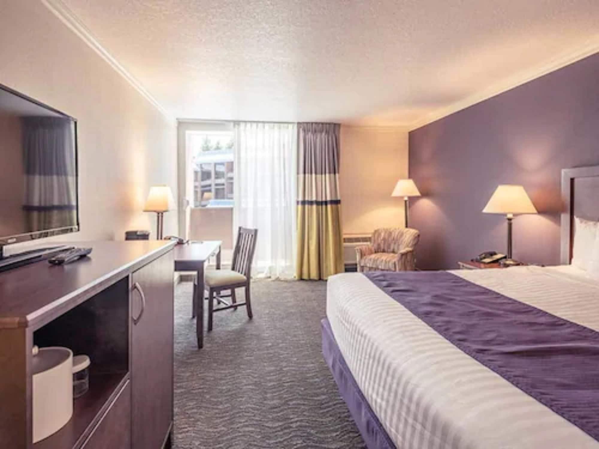 Place And Conference Center Hotel