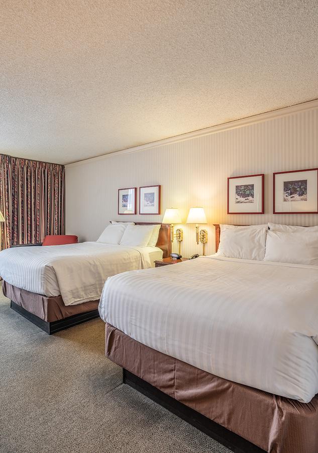 Hotel Place And Conference Center 2*