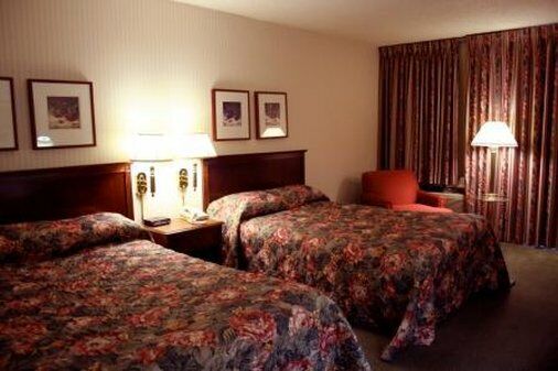 Hotel Place And Conference Center Portland
